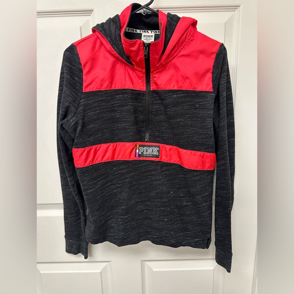 PINK Victoria's Secret Hoodie size Medium